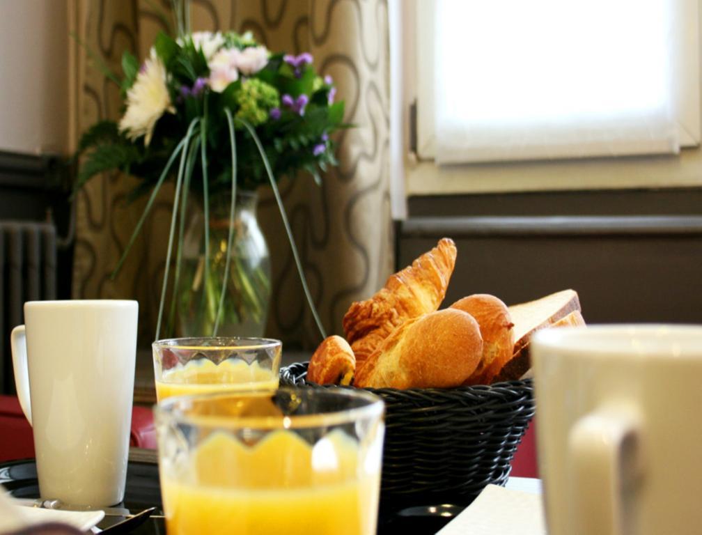 Hotel Amarys Simart Paris Exterior photo